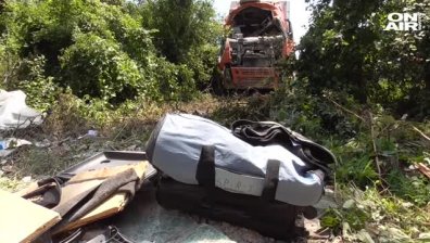ТИР се блъсна в къща - шофьорът загинал на място