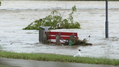 Обявиха бедствено положение и в Георги Дамяново, десетки къщи са наводнени
