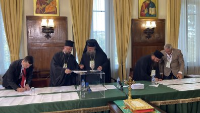 Започна гласуването за нов патриарх