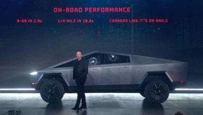 Tesla привлече погледите с екстравагантен и... грозен пикап