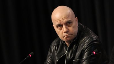Слави Трифонов: Лицемерието им лъсна, Христо Иванов призна, че брутално лъжат
