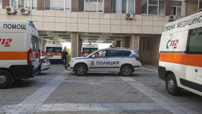 Разследват полицай, набил 18-годишен в Благоевград