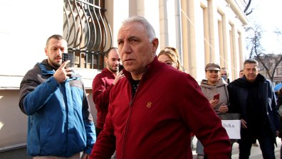 Христо Стоичков на 58 години! Камата празнува рожден ден на Бъндеришка поляна