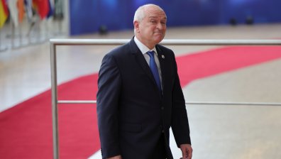 Главчев от Брюксел: Очаквам РСМ да спазва уговорката