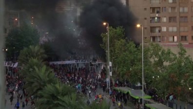 Поредна нощ на протести и сблъсъци в Чили