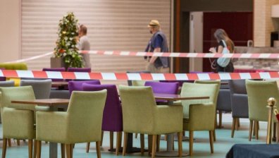 Масови проверки в моловете и заведенията за спазване на мерките