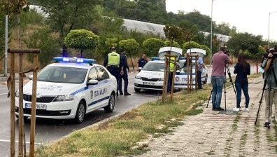 Мъжът, покосен от мълния, е държал телефона си в ръка по време на бурята