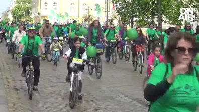 Куп спортни звезди се включиха във велошествието ''София кара колело''