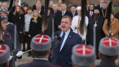 Каракачанов: България да не допуска нито един нелегален имигрант
