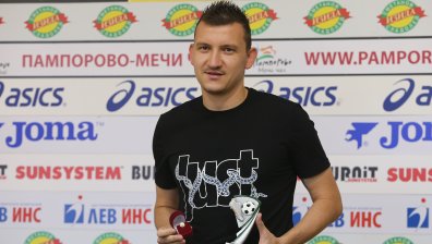 Изписаха Тодор Неделев от болницата, местят го в хотелска стая