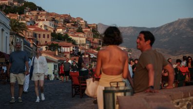 24-часова стачка на държавните служители ще блокира Гърция