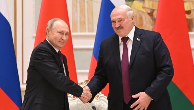 ЕП: Незабавен военен трибунал за Путин и Лукашенко заради войната в Украйна