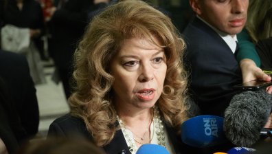 Йотова поздрави МВР за изборите и каза кога ще свика новия парламент