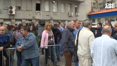 Лекари и мед. сестри от "Пирогов" поискаха оставката на директора