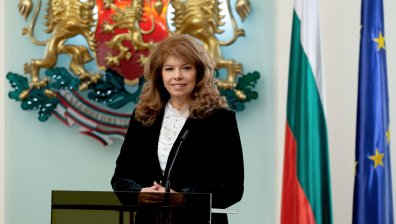 Илияна Йотова към партиите: Повече разум и съставяне на редовно правителство