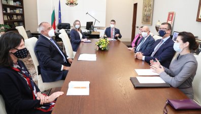 Борисов за новите F-16: Необратима модернизация на армията