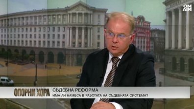 Радомир Чолаков: Моралната дилема се задълбочава