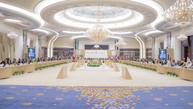 МВнР: Руските военни кораби в икономическата зона на Черно море вредят на България