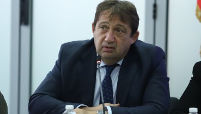 Шишков: Газовата връзка с Гърция ще е готова за началото на отоплителния сезон
