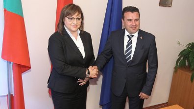 Корнелия Нинова се срещна със Зоран Заев