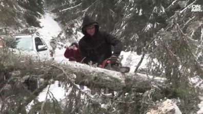 В Смолянско бедстват: Мугла и Киселчово са откъснати от света (ВИДЕО)
