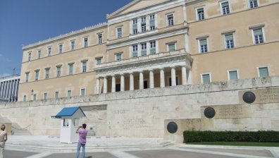 Гръцката полиция разследва 36 политици