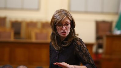 Захариева: Със закон да осигурим на жертвите на домашното насилие най-съвременната защита