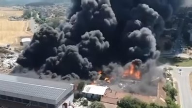 Отмениха бедственото положение в Средец след пожара във фабриката