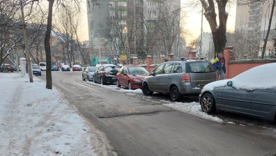 От HelpBook: Да не се паркира или улиците да са еднопосочни край училищата