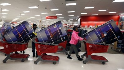 Електронната търговия не изяжда продажбите на дребно