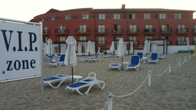 Един готвач на смяна, камериерки не смогват: Какво ни чака лятото по хотелите