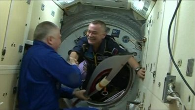 Олимпийският огън достигна Международната космическа станция