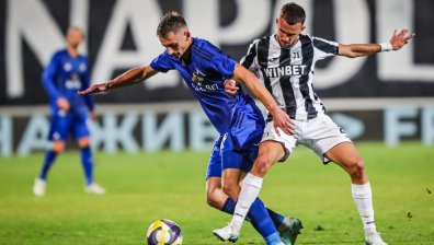 "Локо" (Пловдив) нанесе първа загуба на "Левски" за сезона