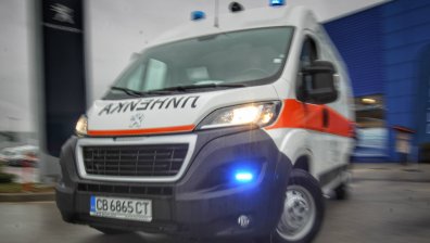 Тролей затисна крака на мъж в София, пресичал е неправилно