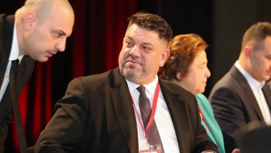 Атанас Зафиров: Вотът на недоверие е "буря в чаша вода"