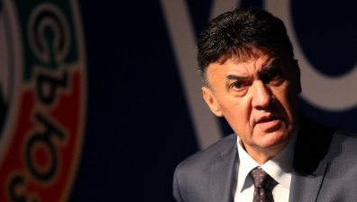 Михайлов скочи: Няма да позволя упражнения на гърба на българския футбол