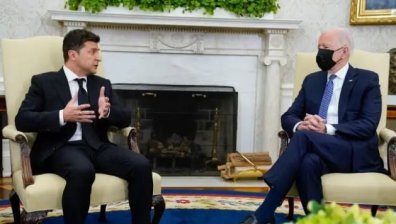 Байдън към Зеленски: Русия може да нападне Украйна през февруари