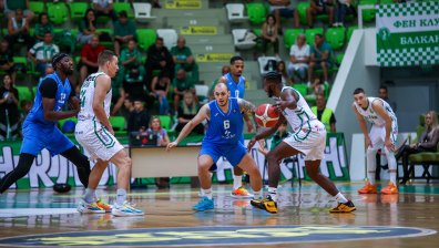 "Левски" спечели Суперкупата след страхотна драма в Ботевград