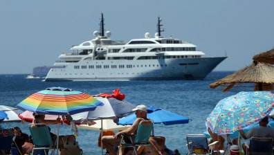 Всеки втори грък не може да си позволи почивка това лято