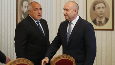 Бойко Борисов заговори за осми избори след октомврийските, докато Пеевски пак "захапа" Радев