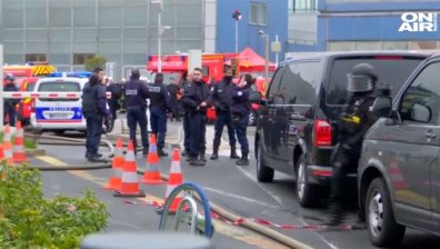 Френските власти за атаката на летището: Терористичен акт