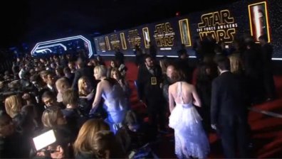 Холивуд посрещна вселената Star Wars за премиерата на Епизод 7