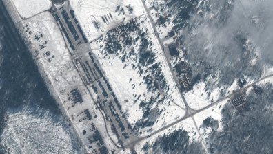 Пентагонът: Путин увеличава всеки ден военните сили до украинската граница