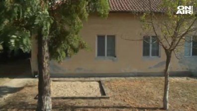 Маскирани мъже нахлуха в детска градина в Петричко (обновена)