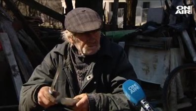 Живот без течаща вода, магазин и превоз: Как оцеляват в призрачното с. Извор махала