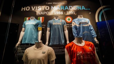 Продават на търг фланелка на Диего Марадона от Мондиал 86'