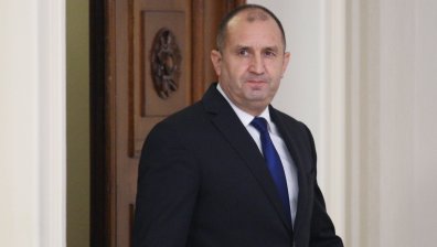 Радев обсъди наболелите проблеми на България с Шарл Мишел