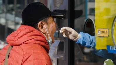 СЗО: Не е време за отпускане, случаите на Ковид и грип се увеличават