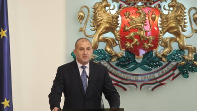 Радев: Време е партиите да поемат отговорност, този път нямат право на грешки