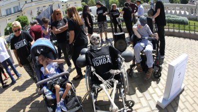 Обсъждат законопроекта за личната помощ в социалната комисия на НС